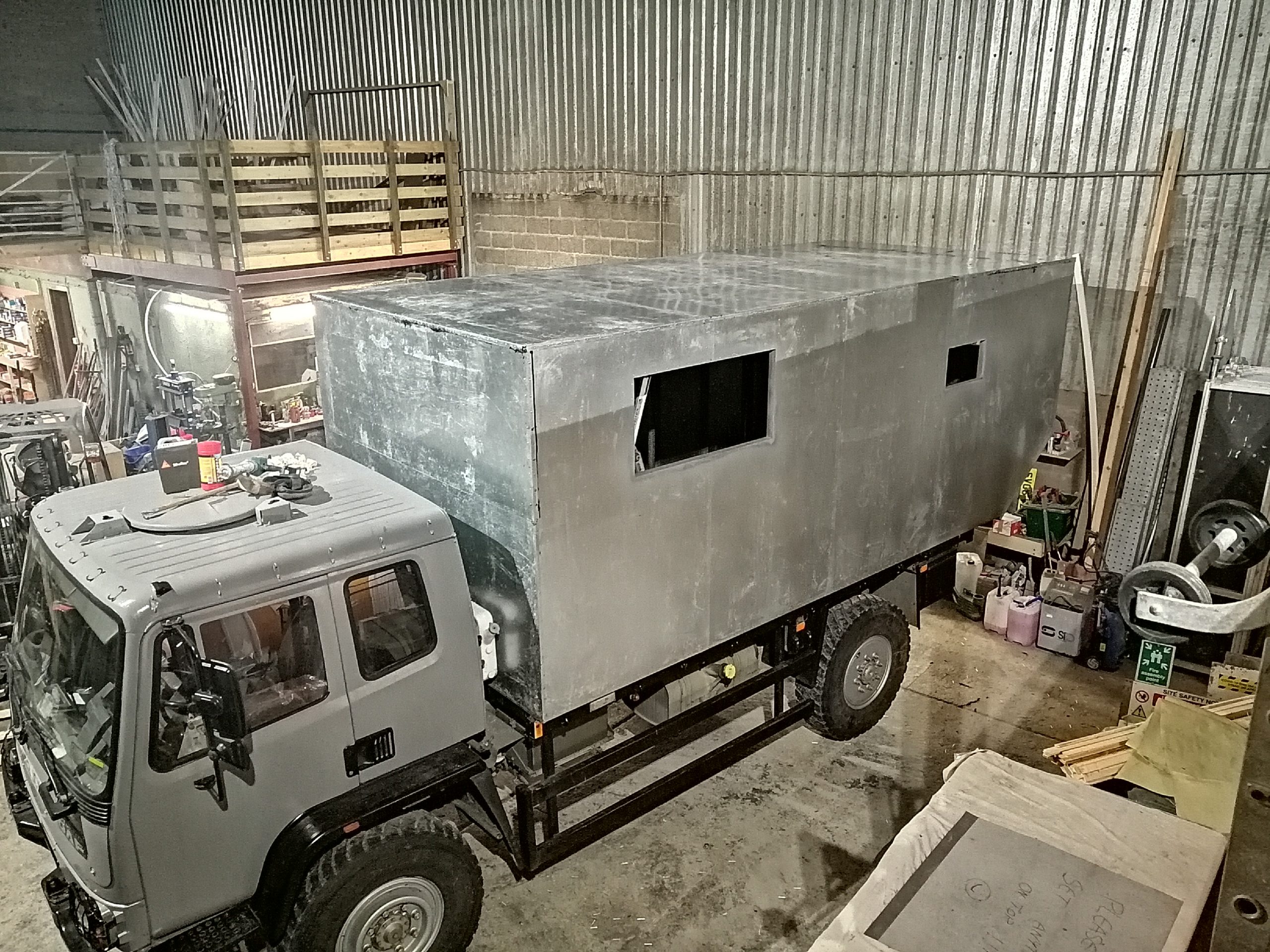 Building your own Overland Habitation Box