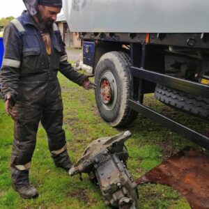 Stuart removing the original Spicer gearbox, ready for the ZF conversion