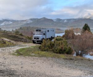 Overland travel in Greece: Lake Aoos