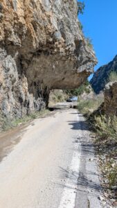 Overland travel in Greece: Route 82